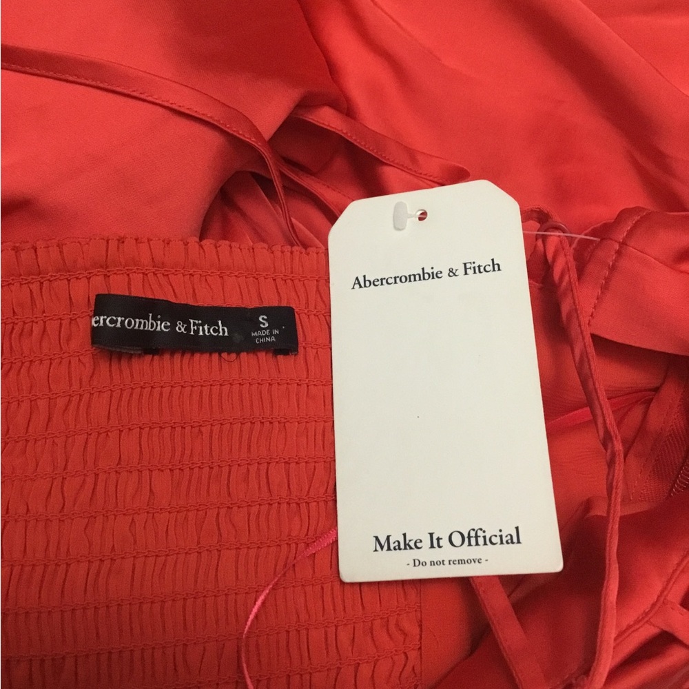 Abercrombie & Fitch Red Ruched Spaghetti-Strap Maxi Dress - Picture 13 of 16